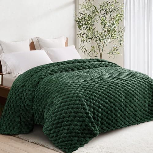 Whale Flotilla Fleece Blanket Queen Size for Bed Luxury 3D Jacquard Super Soft Lightweight Summer Spring Bedspread Coverlet Cozy Fluffy Plush Breathable Blankets 90x90 Inch Emerald Green