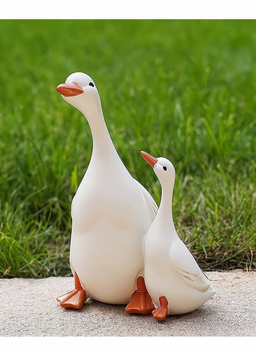 Statues Ornaments, Simulation Duck Resin Statues, Realistic Mother and Ducklings, Artificial Model Sculpture Decor Crafts DIY Ornaments White for Garden Pond Decoration, 1 Set