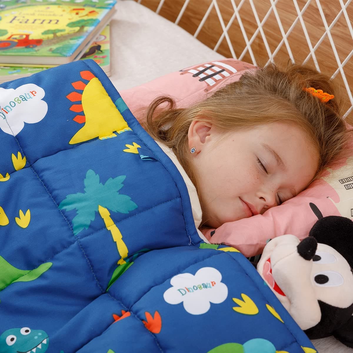Mr Sandman Weighted Blanket 3 Pounds Washable Best for 2040lb Breathable Cotton Heavy Blanket with Nontoxic Glass Beads 36 x 48 Dinosaur Park