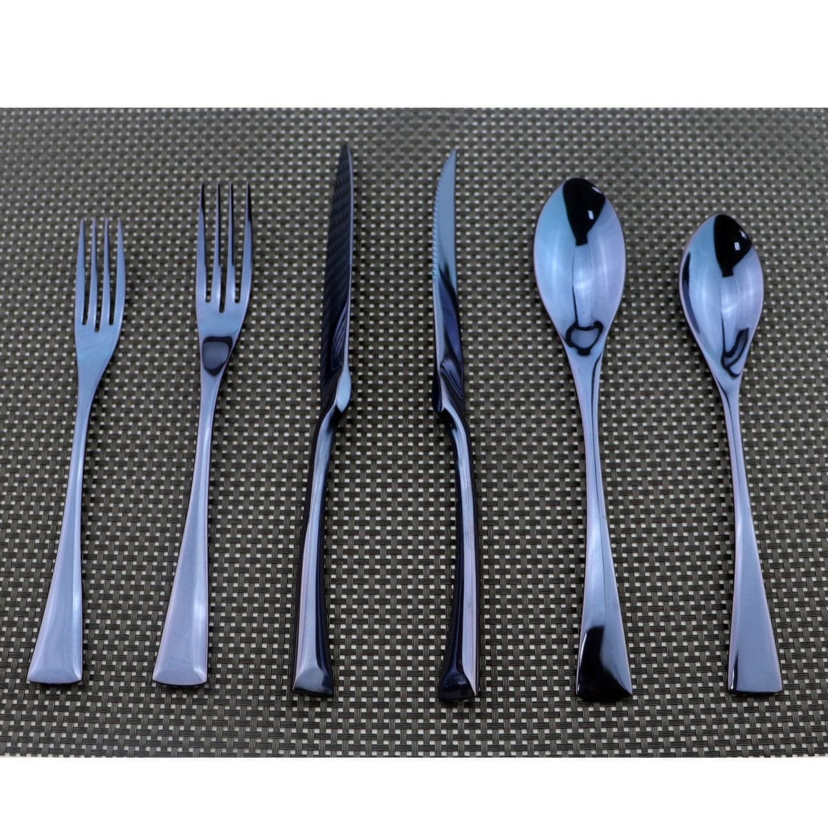 Uniturcky Flatware Set 1810 Stainless Steel Mirror Polished Blue Cutlery Silverware Utensil Set of Serrated Steak Knife Dinner Fork Knife Spoon Salad Fork Dessert Spoon6 Piece Service for 1