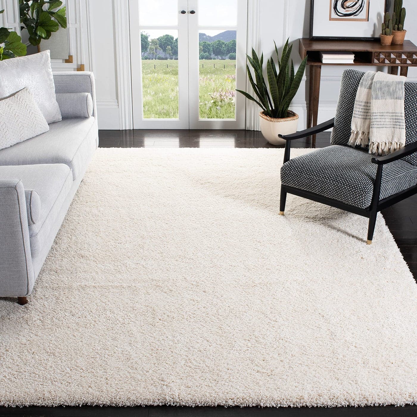 SAFAVIEH California Shag Collection Area Rug 8 x 10 Ivory NonShedding Easy Care 2inch Thick Ideal for High Traffic Areas in Living Room Bedroom SG1511212