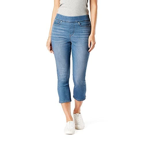 Levi Strauss Signature Gold Women's Totally Shaping Pull On Capri (Available in Plus Size), (New) Gold Point, 18