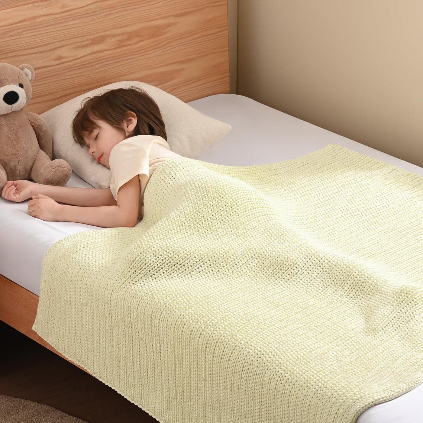 Guohaoi Knitted Weighted Blanket Kids Cream 50x60 5lbs No Beads Cooling Heavy Blanket Home Decor Breathable Chunky Knit Throw Blanket for AllSeason Use