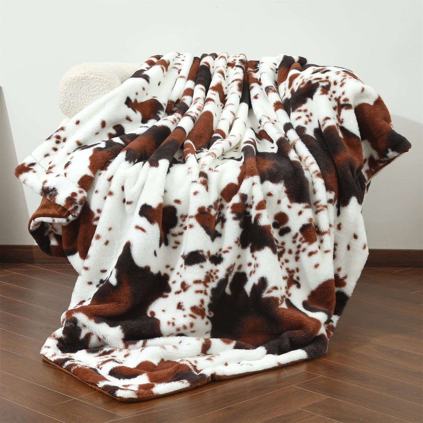 RYNGHIPY Cow Blanket Lightweight Soft Cow Print Sofa Bed Travel Blankets Warm Coffee Cow Throw Blanket for Baby Kids Girls Boys Adults Coffee 63x79