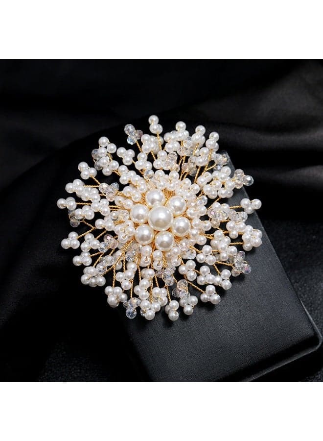 Fashionable And Elegant Charm Pearl Brooch