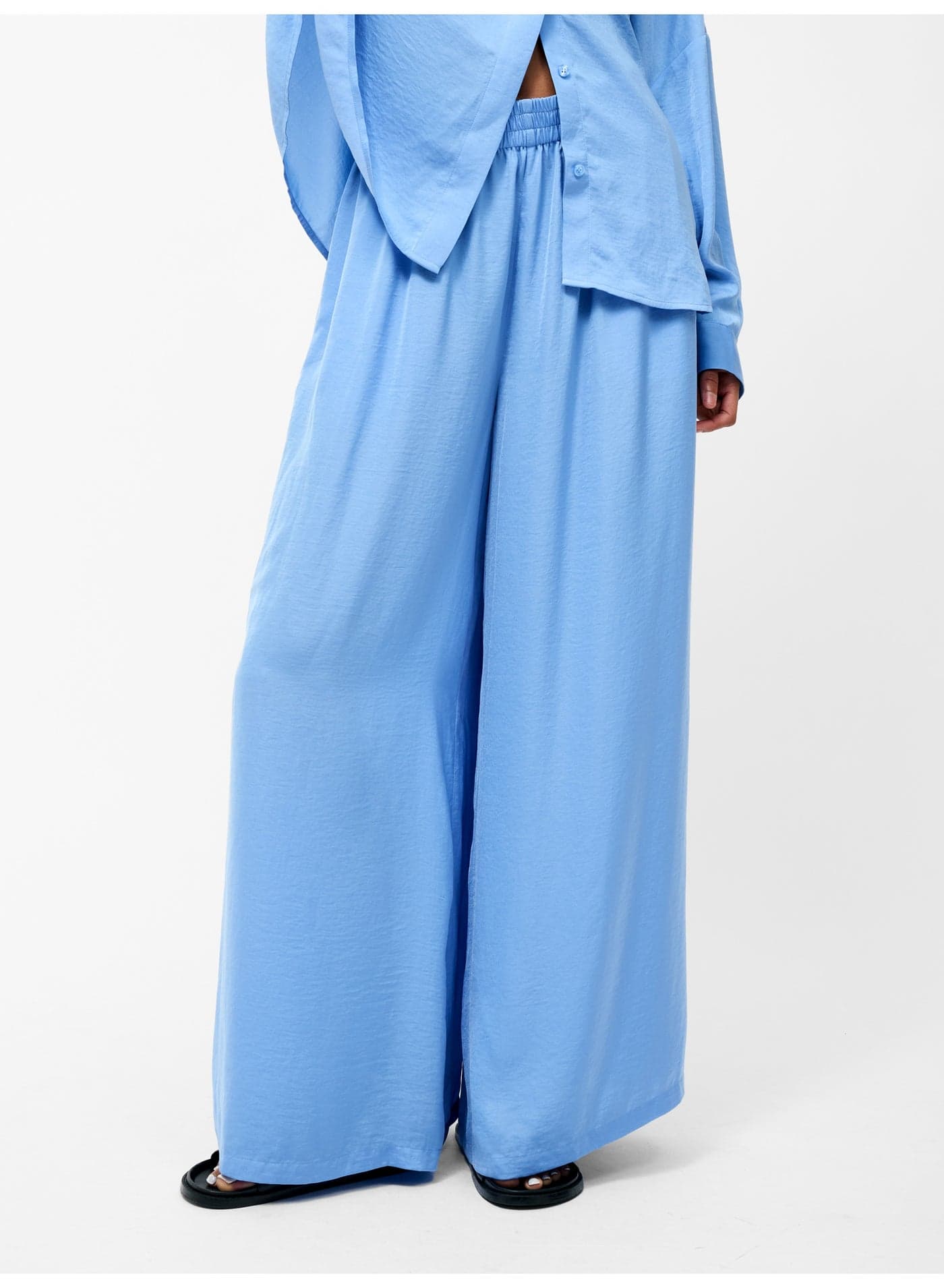 Damasco Air Flow Poly Wide Leg Trousers
