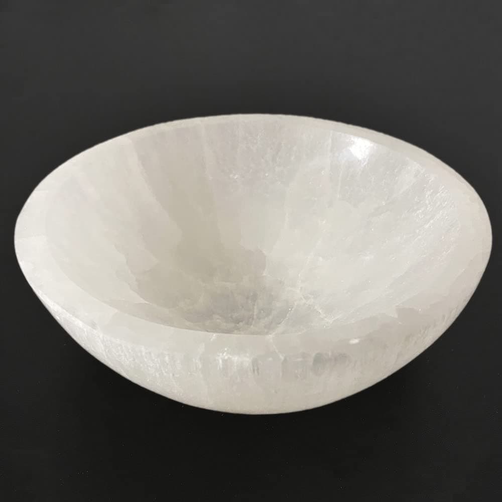 MOGEMT Large Selenite Bowl HandCarved Round Selenite Crystals Bowl for Cleansing Charging Smudging Healing Decoration or Gift 5357 Inch