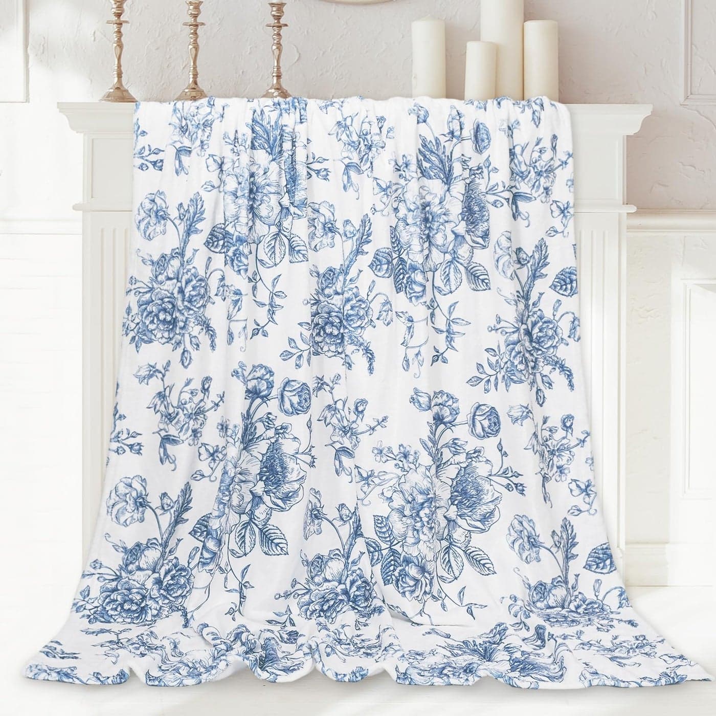 JarThenaAMCS Floral Fuzzy Blanket Blue Flowers Throw Blanket Decorative Soft Cozy Flannel Blanket for Home Bed Sofa Couch Chair 50 x 60 Inch