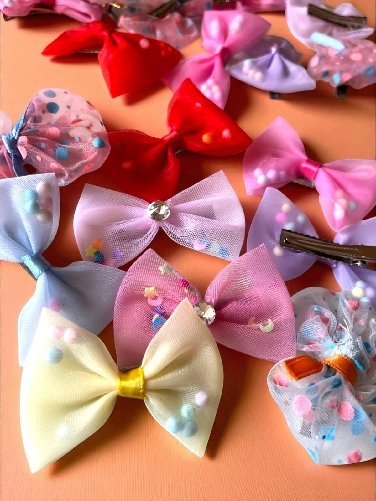 NEOBABY Bow Style Hair Clips for Girls and Kids Baby Toddlers | Alligator Hair pin Hair Accessories (Assorted, Pack of 4 Pcs)
