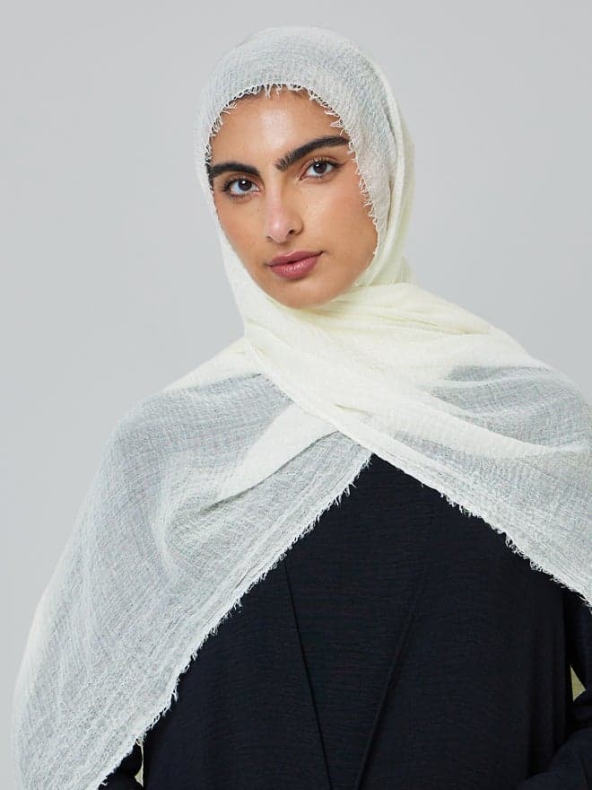 Styli Off-White Textured Hijab