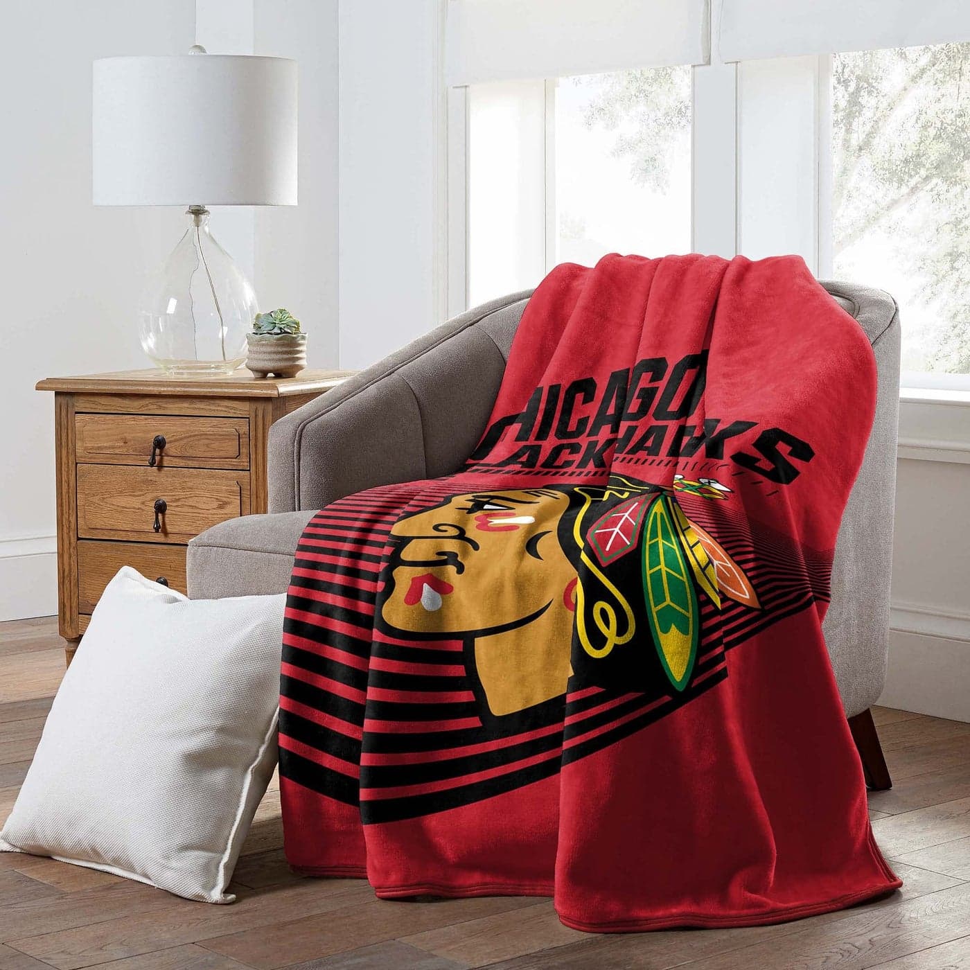 NORTHWEST NHL Chicago Blackhawks 60 x 80 Raschel Throw Blanket