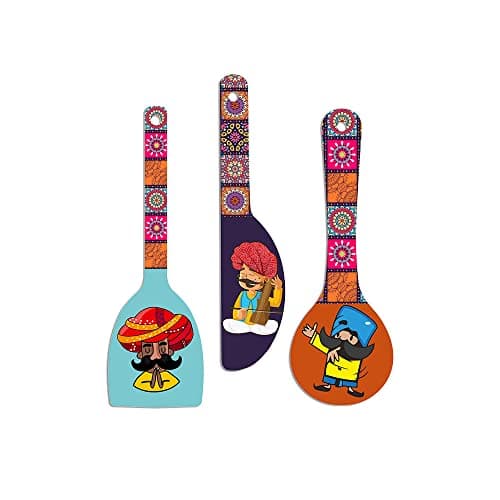 Artvibes Wooden Wall Hanger for Home | Office | Living Room | Gift | Modern Decoration Items | Kitchen Wall Decor |Rajasthani Culture Home Decor Hanging Items (WH_5012N), Set of 3