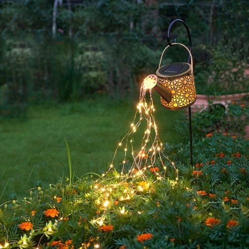 Misawce Outdoor Solar Metal Watering Can Small Hanging Decorative Waterproof Lights for Garden Decor, Yard Lights, Outside Patio Lawn, Gifts for Mom Grandma Women Birthday,1 pack, Warm White
