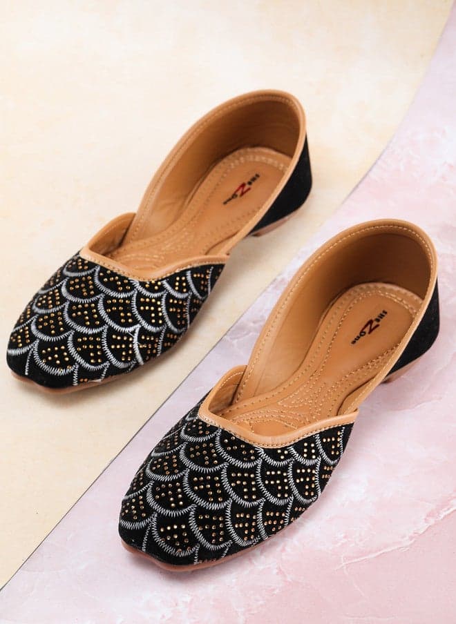 Black Embroidered Mojaris Flats for Women