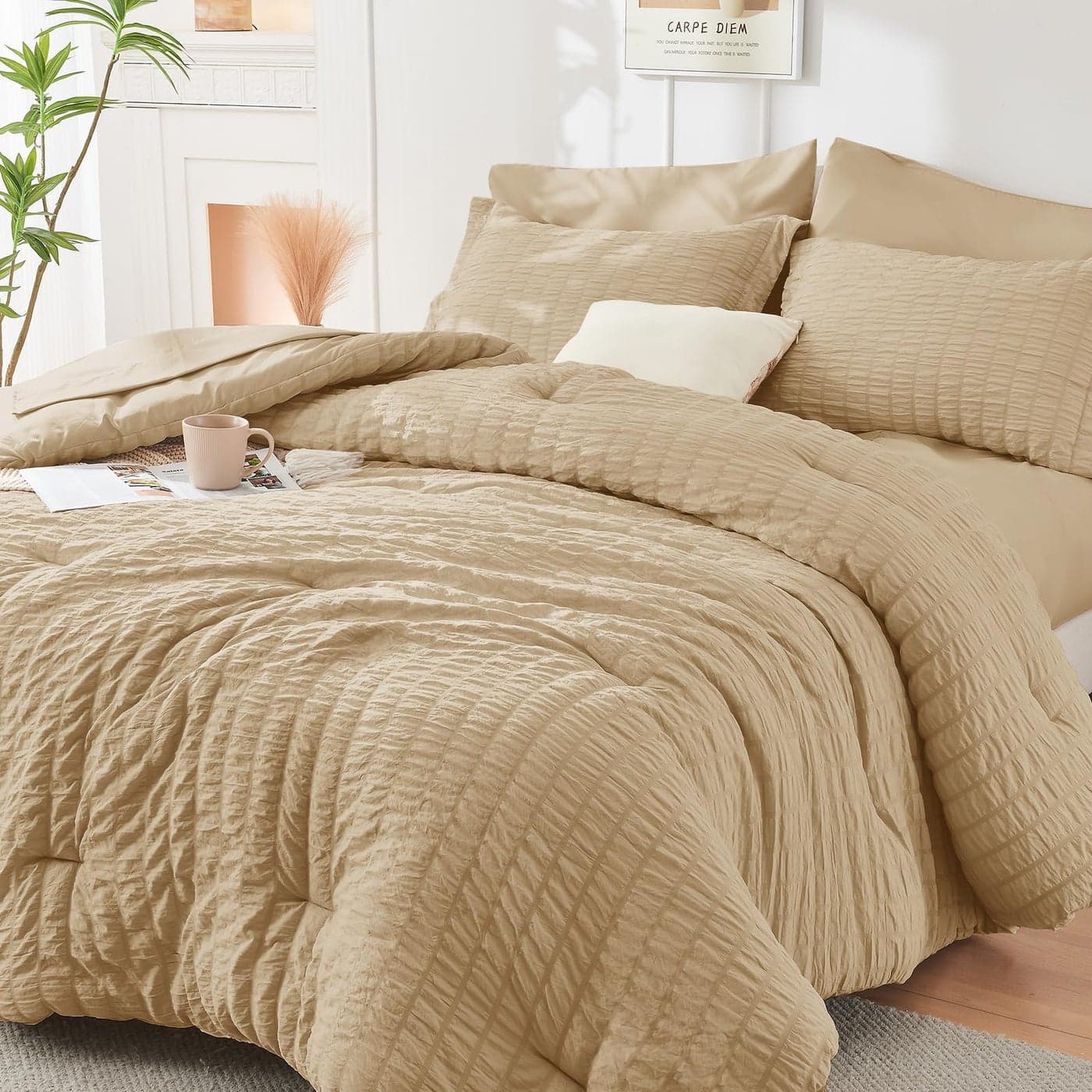 HYMOKEGE Khaki Full Size Comforter Sets Seersucker 7 Pieces All Season Luxury Bed in a Bag for Bedroom Bedding Set with Comforter Sheets Pillowcases Shams