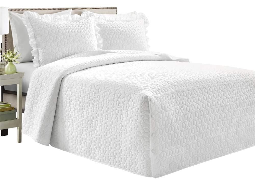 Lush Decor French Country Geo Ruffle Bedding 3Piece Bedspread Set King White