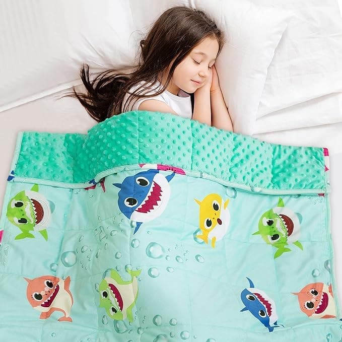Sivio Weighted Blanket 7 lbs Super Soft Crystal Velvet Minky Dots Cartoon Patterns Reverise Heavy Throw Heavy Blankets 41 x 60 Inch Green Shark