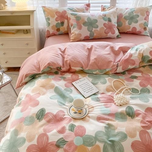 zeyekuku 4pcs Duvet Cover Set- 100% Cotton Comfort Duvet Cover Set,Include a Duvet Cover,a Deep Pocket Fitted Sheet,2 Pillow Shams Home Bedding with Zipper Closure for All Season(Queen,Cartoon)