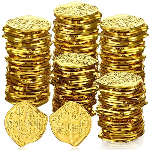 Hanaive 100 Pcs Pirate Coins Plastic Fake Play Coins Replica Spanish Doubloons for Pirate Party Treasure Chest Board Tokens Cosplay St PatricksGoldClassic