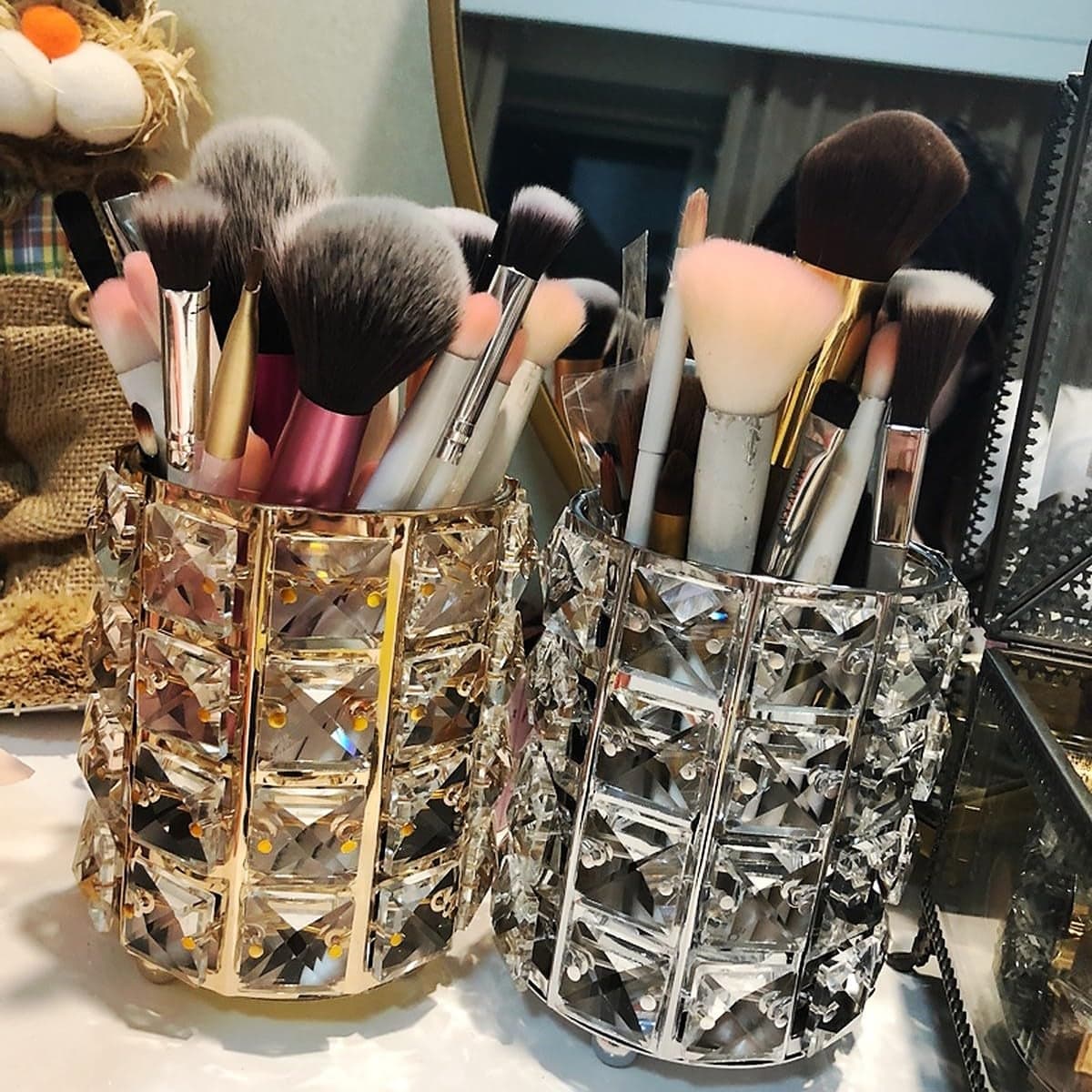 wolpin 1 Pc Crystal Cosmetic Makeup Brush Storage Holder Organiser Lipstick Pen Storage Box Embellished Stand for Dressing Table 10 x 10 x 12 cm Gold