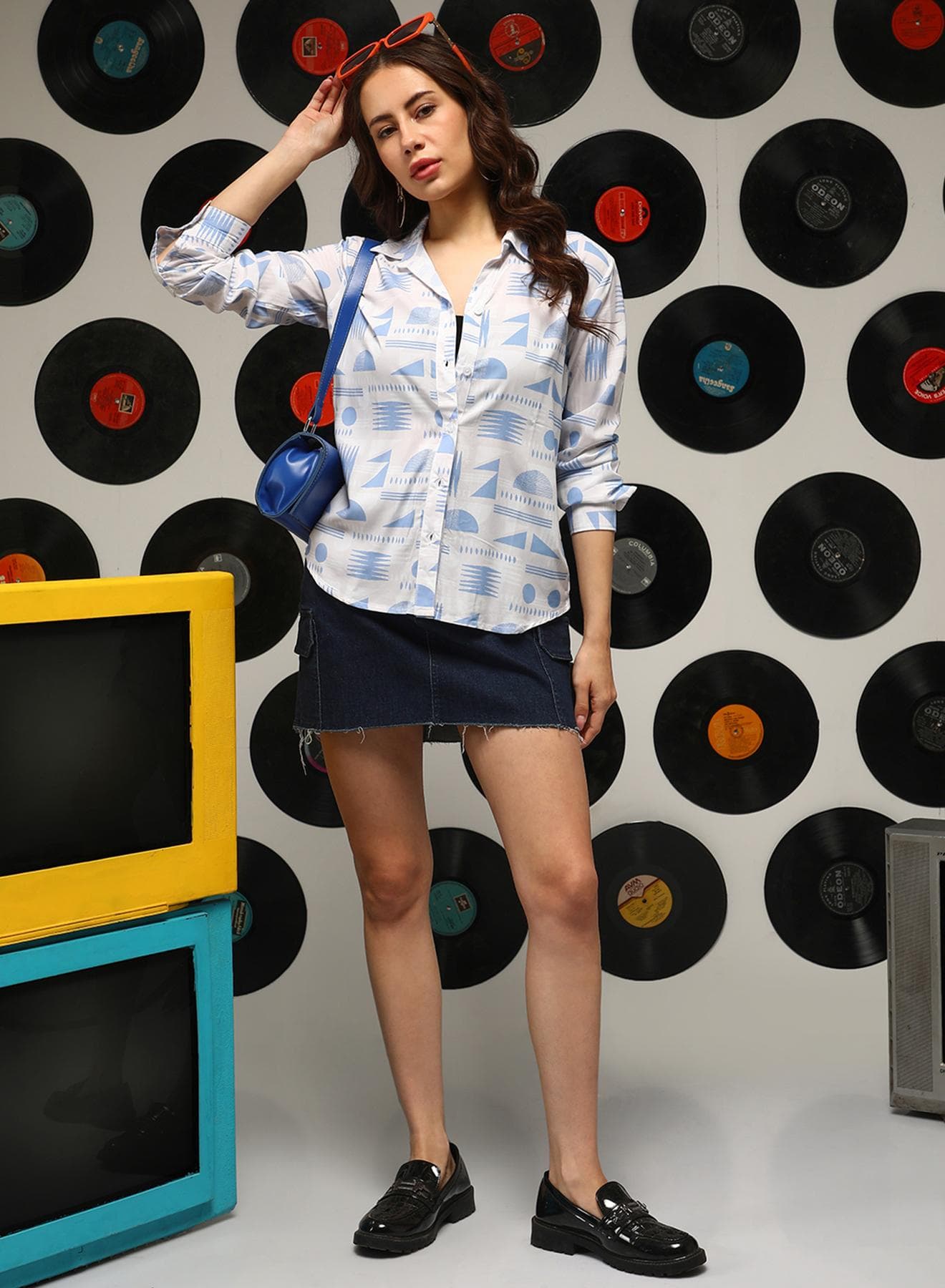 Women's Azure Blue:Off-White Contrast Geometric Shirt
