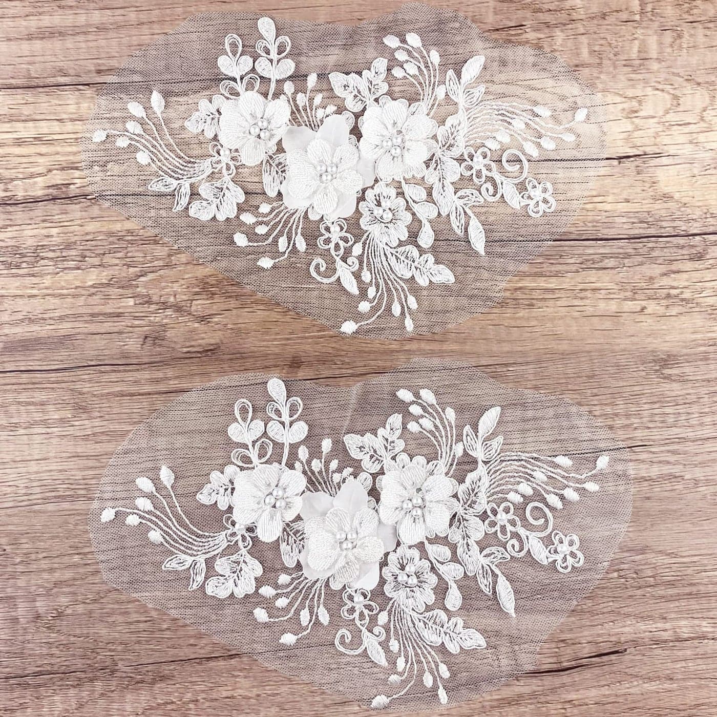 2Pcs Pearl Flower Embroidery Lace Patches 3D White Floral Embroidered Sew on Appliques for Wedding Dress Gown Headpiece Clothing Accessories Home Decoration Craft DIY