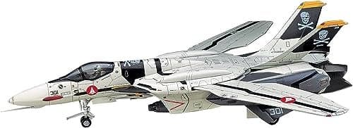Hasegawa VF0S Macross Zero Valkyrie 172 Scale Model Kit