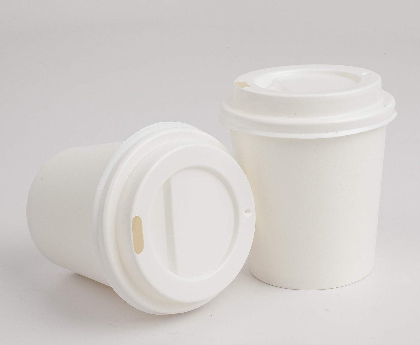 Golden Apple Disposable Paper Coffee Cups 4 oz Cups Lids Quantity 50 cups per pack