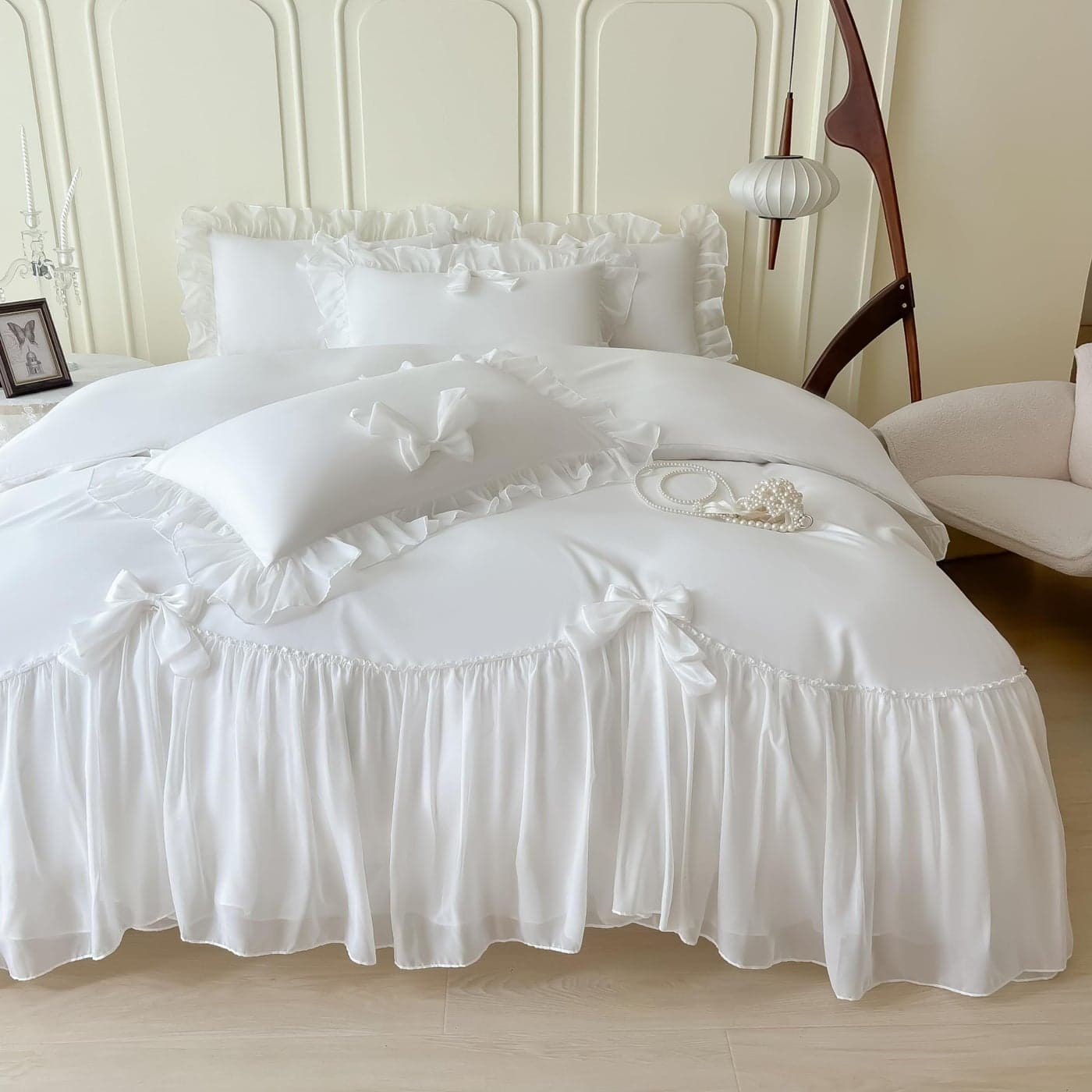 SOUKECHY Ruffled Bedding Bow Duvet Cover Set with Butterfly Tie Soft Brushed Microfiber Shabby Chic Bedding Set with Zipper ClosureWhiteQueen