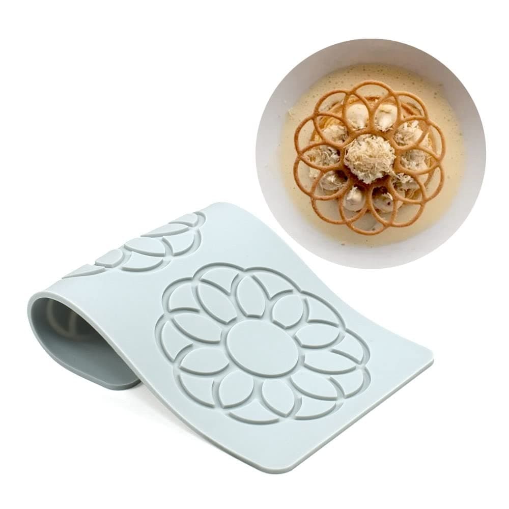Hollow Leaf Silicone Molds Lover Heart Chocolate Molds Geometry 3D Silicone Mould Chocolate Candy Leaf Mold Sugar Craft Cake Decoration Cupcake Top S_Flower_784 42 012inch