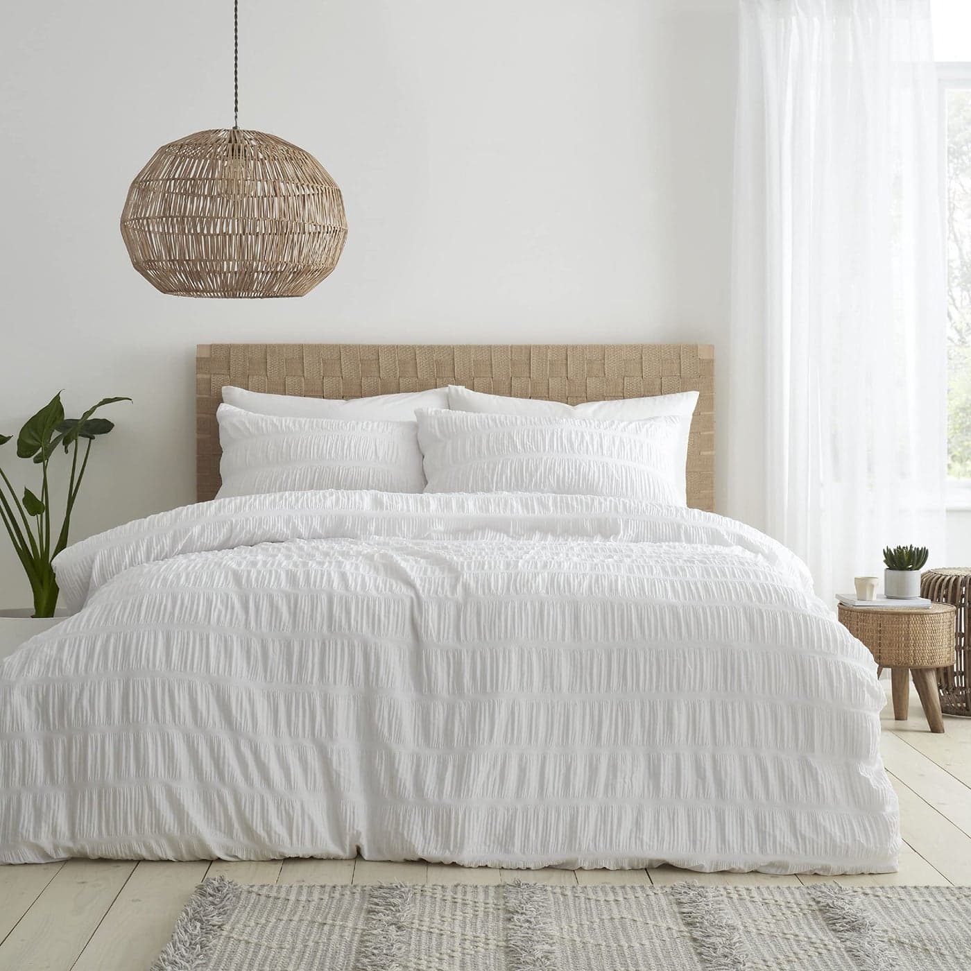 Catherine Lansfield Bedding Seersucker Single Duvet Cover Set with Pillowcase White