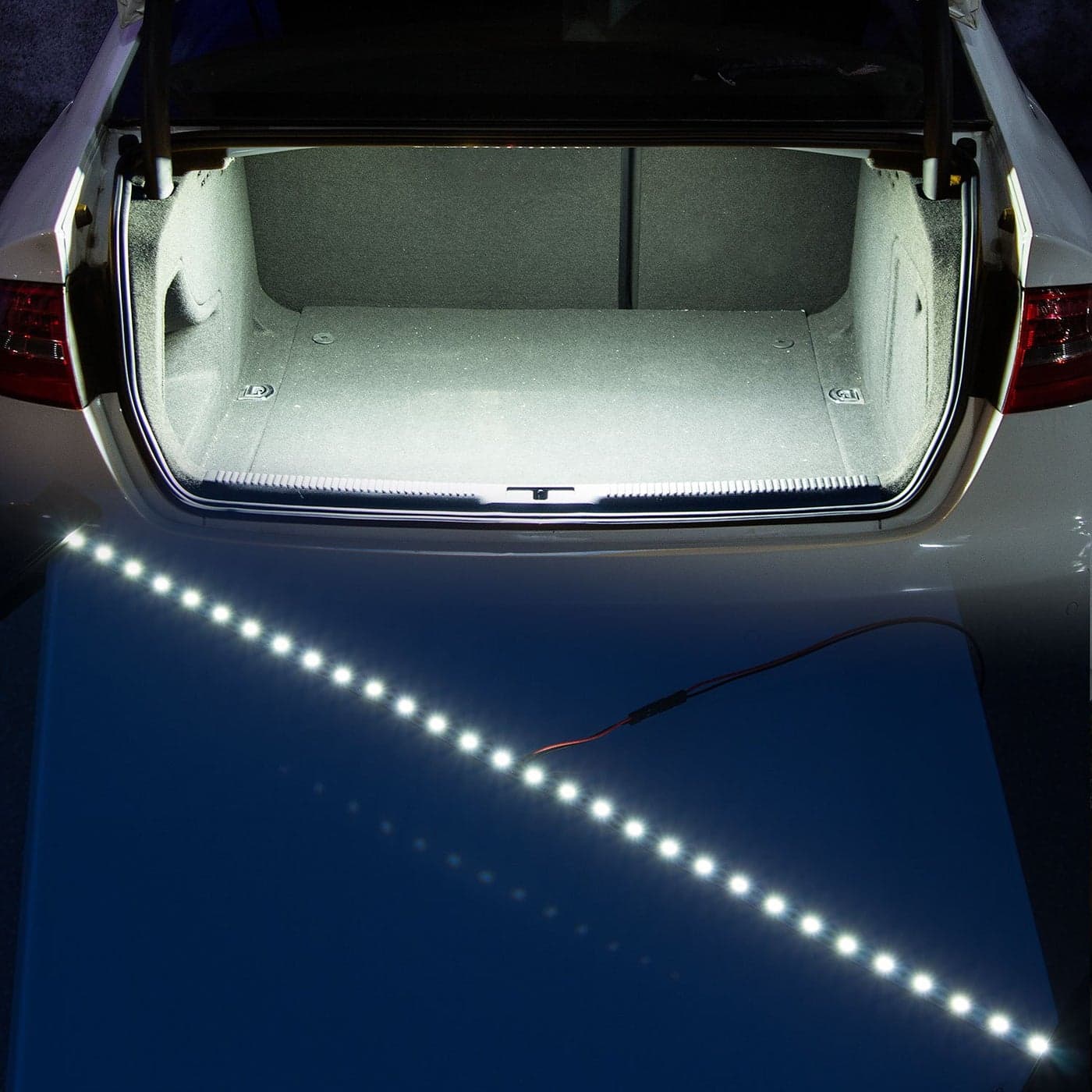 YIJINSHENG 30 SMD 5050 LED Strip Light for Car Trunk Cargo Area or Interior Illumination Decoration Xenon White Auto Accessories