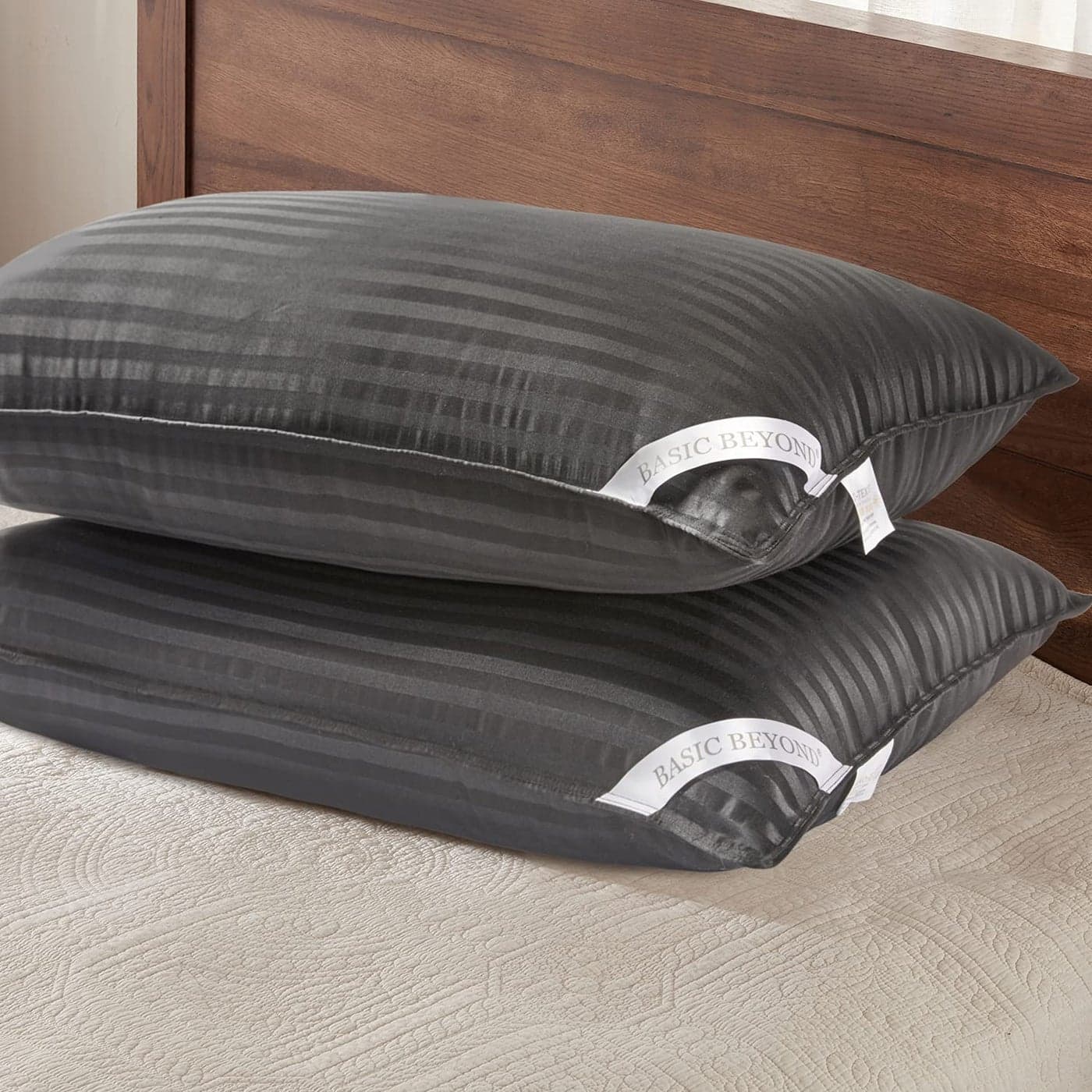 Basic Beyond Queen Size Pillows for Sleeping Soft Down Alternative Pillows Luxury Hotel Collection Bed Pillows Queen Size Set of 2Black20x28 Inches