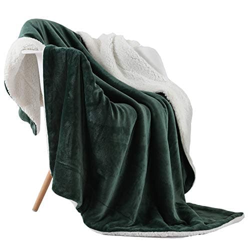 NANPIPER Flannel Blanket Reversible Sherpa Throw Blanket Super Soft Plush Warm Fleece Microfiber for Home/Outdoor/Travel (50"x60",Olive Green)
