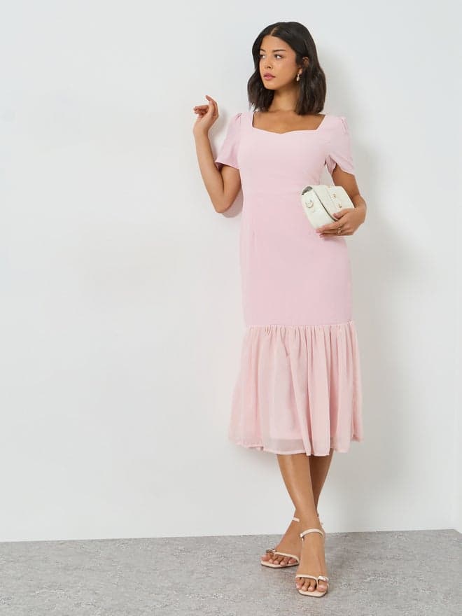 Styli Pink Sweetheart Neck Solid Midi Dress — 2XL