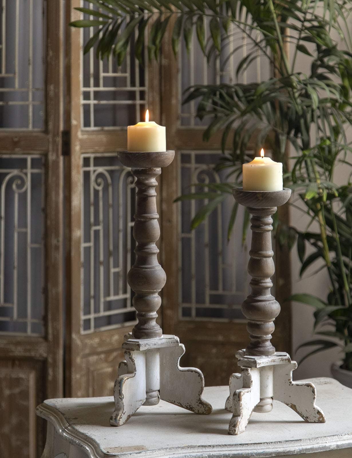 Floor Candle Holders Tall Set of 2 Candle Holders for Pillar Candles Wood Handcrafted Rustic Candle Holder Large Decorative Candles for Wedding Home Party Farmhouse Pillar Candle Stand