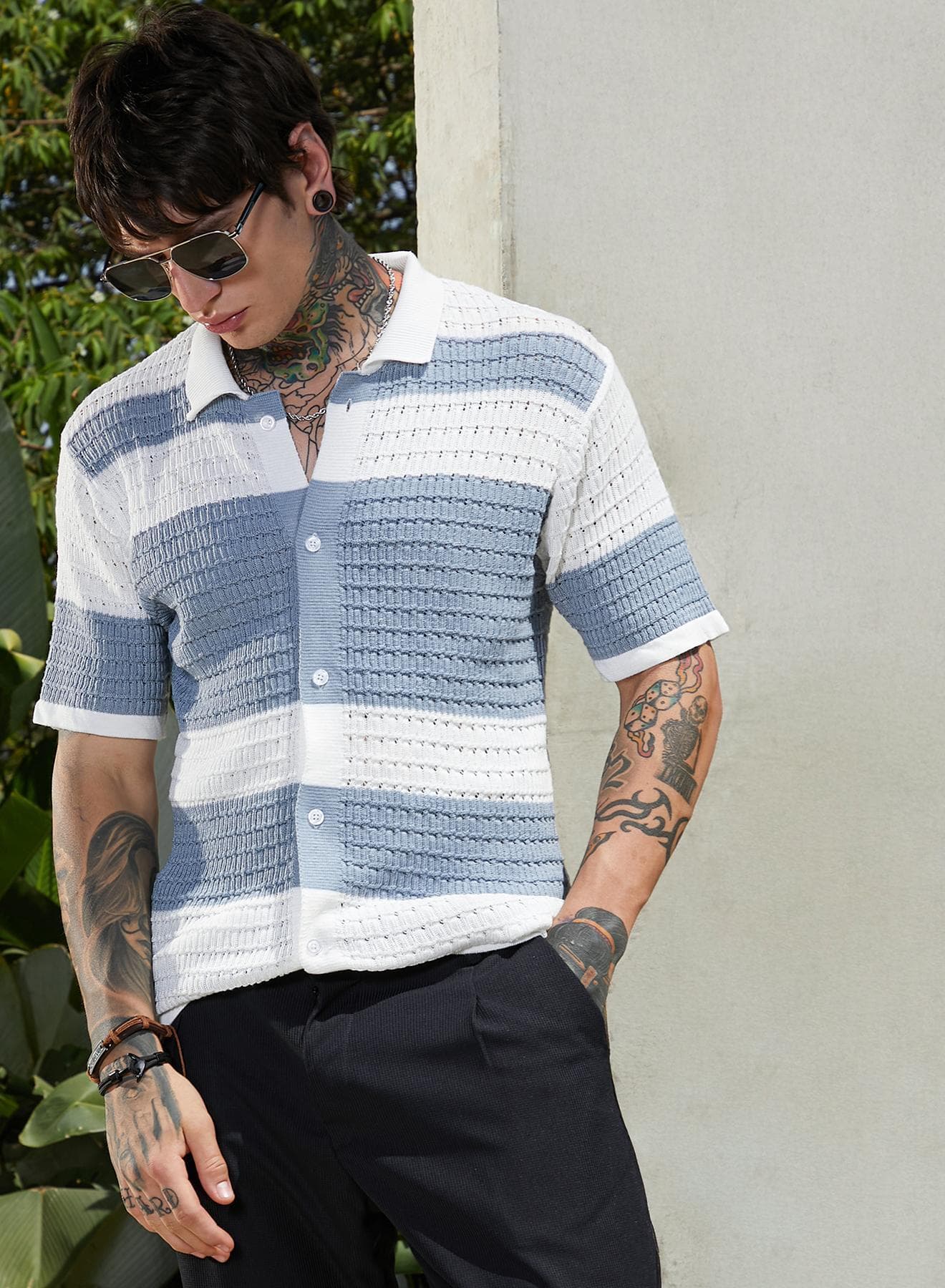 Men's Icy Blue & Daisy White Panel-Knit Relaxed Shirt