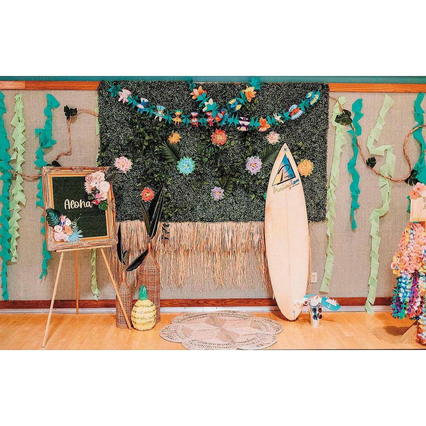 Fun Express Natural Raffia Beach Fringe Decoration 24 ft for Tiki Luau Party VBS Vacation Bible School SuppliesDecor