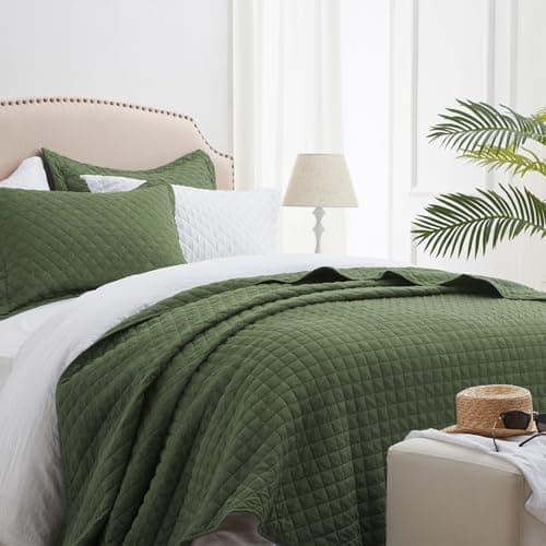 SunStyle Home King Quilt Bedding Set Olive Green Lightweight Comforter Bedspread Blanket King Size Quilt Luxury Durable Quilted Stitching Coverlet with 2 Pillow Shams Diamond All Seasons 3pcs