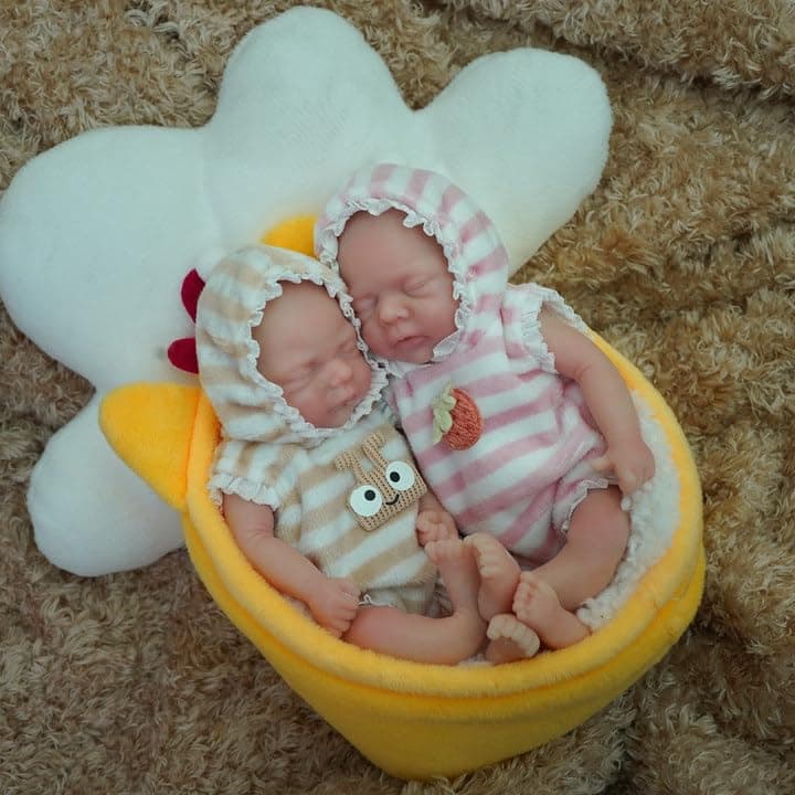 Mire Mire Reborn Baby Dolls 6 Inch Mini Twin Silicone Baby Dolls with Clothes and Feeding Accessories Realistic Reborn Dolls Girls and Boys