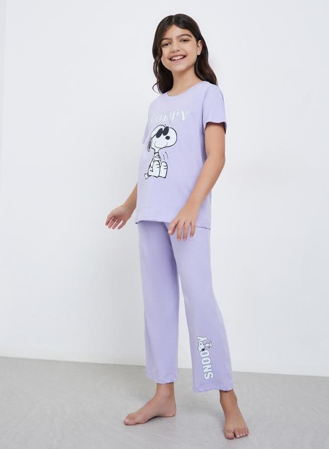 Teens Lilac Snoopy Print T-Shirt And Pyjama Set
