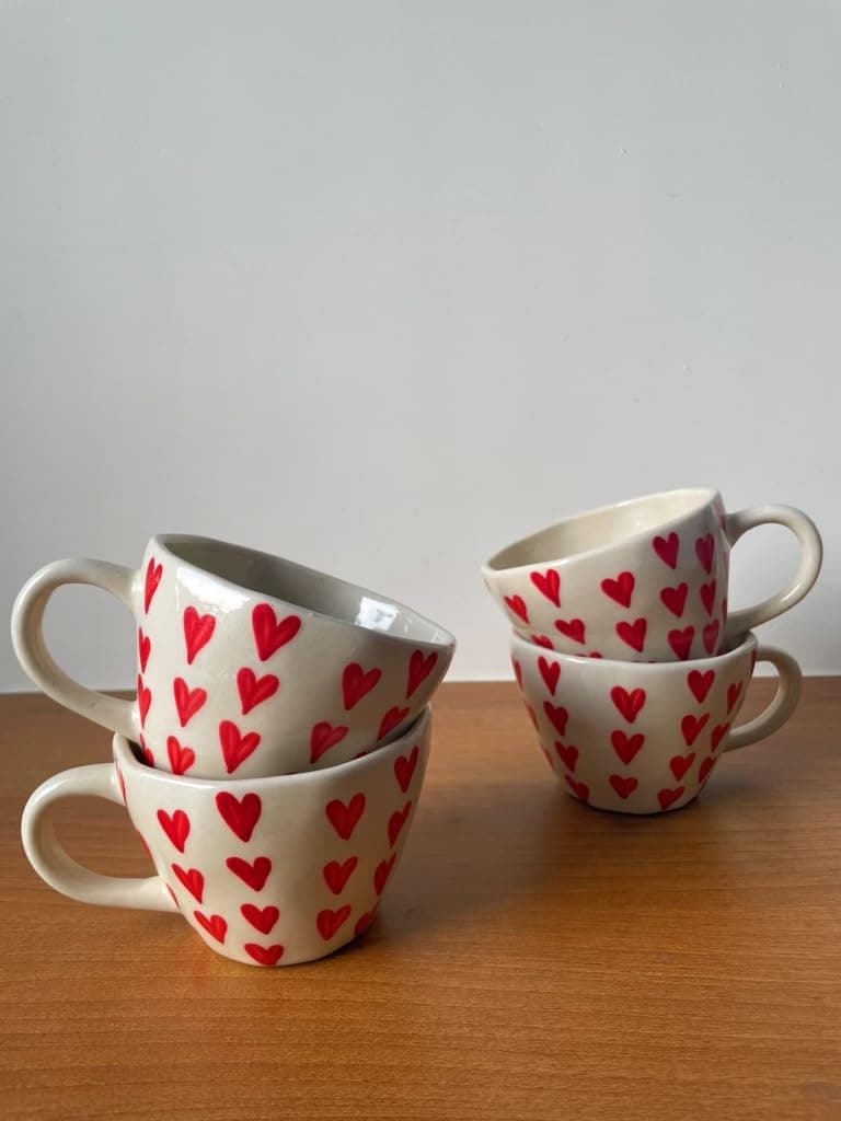 CASATRUNK Ceramic Set of 4 Heart Mugs Handcrafted 220 ML Ceramic Coffee Mugs for Tea Mugs Set Ceramic Mugs Milk Mug Pottery Mugs to Gift to Best Frient Tea Mugs Coffee Mugs Microwave Safe Mug