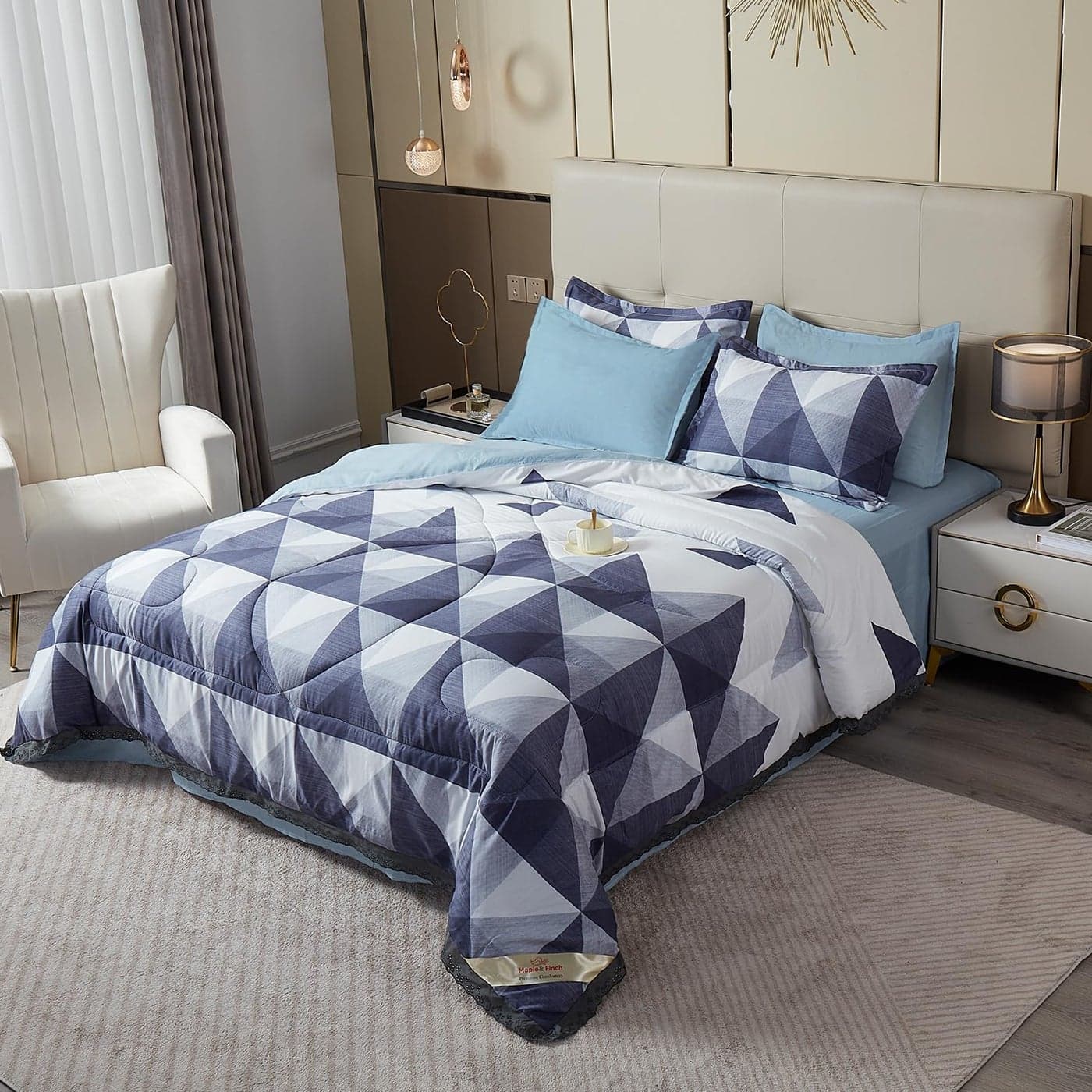 MapleFinch Super Soft Quilted Cotton AC ComforterDuvetBedding Set for Double Bed with 1 Flat Bedsheet and 2 Pillow Covers 220 GSM Yale Blue Geometric Triangle AR491113D6