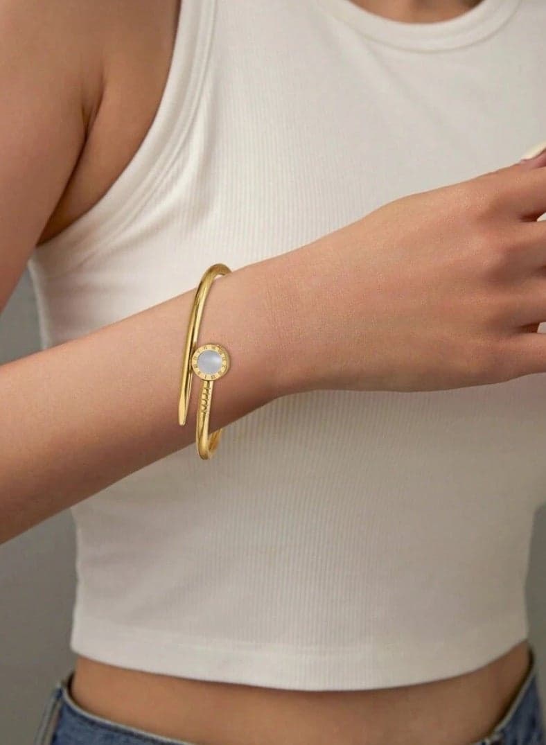 Elegant High Quality Stainless Steel Gold Plated Bracelet Bangle For Women