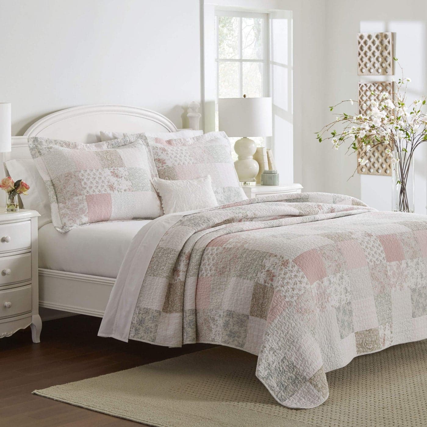 Laura Ashley Twin Quilt Set Reversible Cotton Bedding with Matching Sham Patchwork Inspired Home Decor Celina Patchwork PinkSage Twin