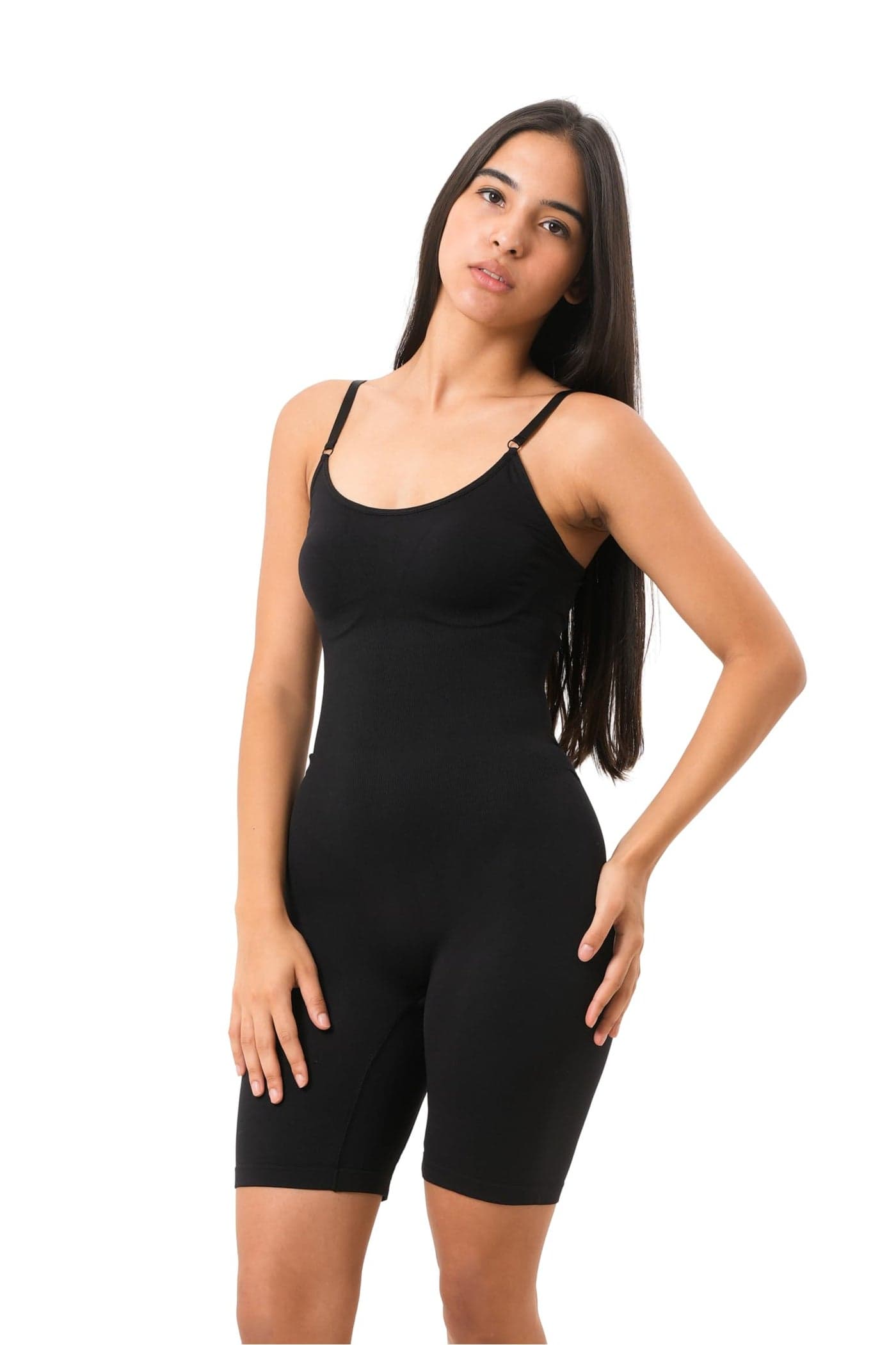SHAPEMOUR Mid Thigh Bodysuit Bodyshaper, Sculpting Design Shapewear for Women, Body Shaper with Silicone Grip, No Steel Bones for All Day Comfort, Smooth and Seamless Fit (Black, M)