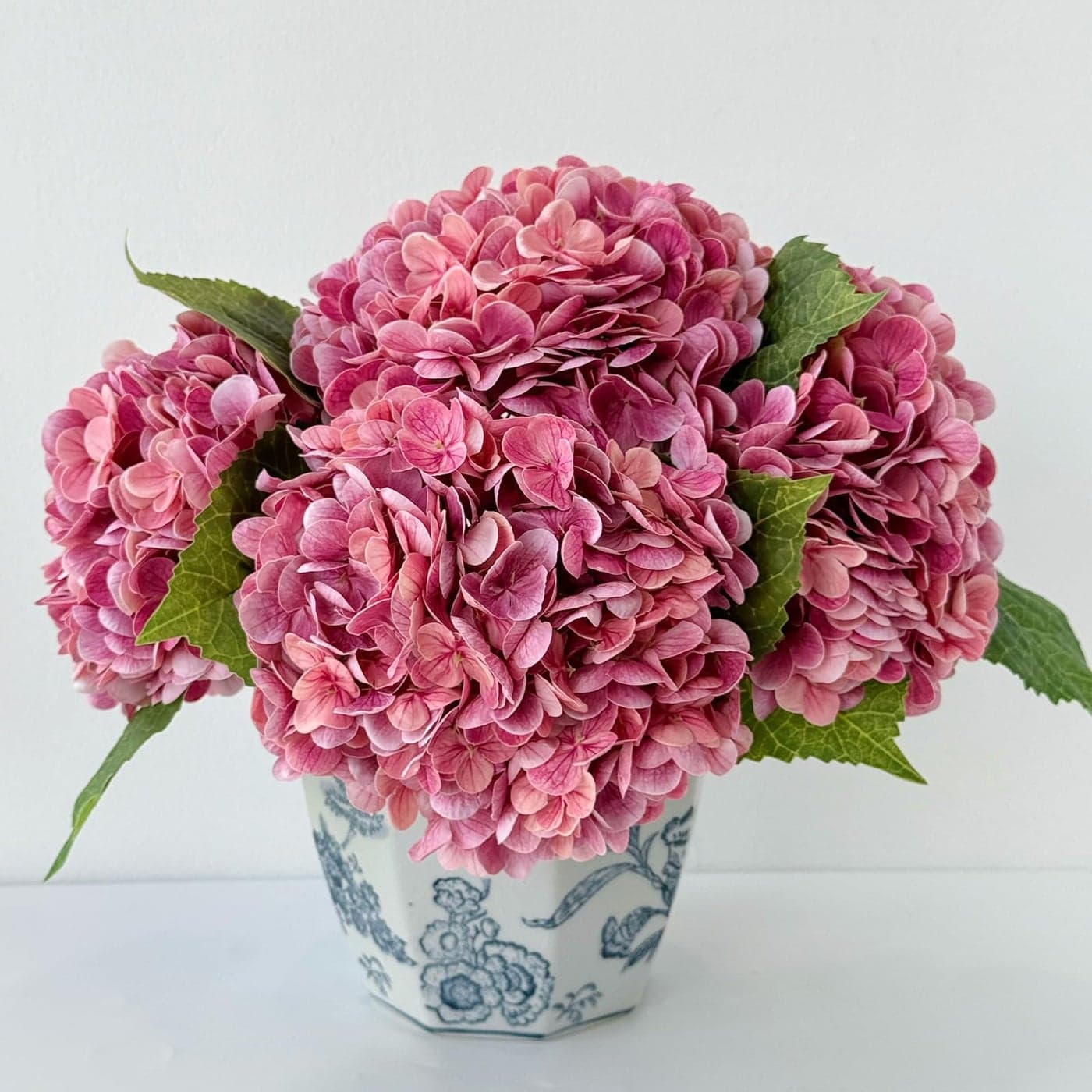 YalzoneMet 3 pcs Real Touch Hydrangea Artificial Flowers 21 Dark Pink Large Long Stems Wedding Centerpiece Fake Flowers Heads Lifelike Thicks for Home Decor Party DIY Bridal Bouquet Table