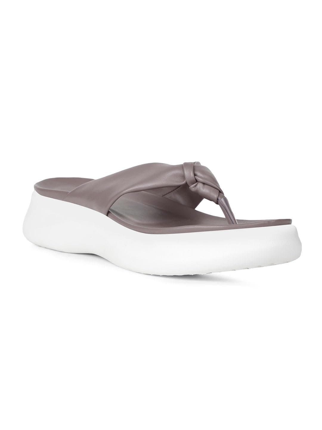 Bata Women's Thong Flip Flops – Comfortable, Stylish, and Perfect for Warm Weather