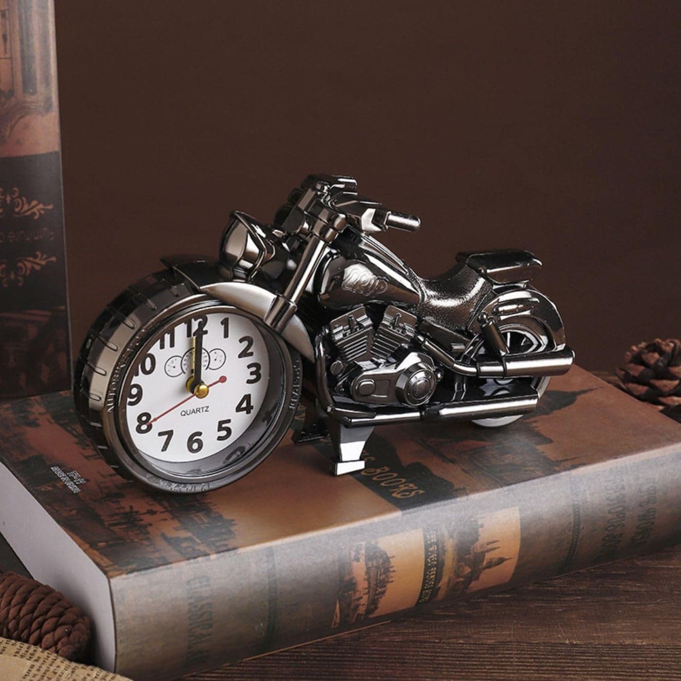 FunBlast Alarm Clock for Heavy Sleepers Bike Shaped Retro Clock Stylish Analog TableDesk Alarm Clock for Students Table Clock for Bedroom Living Room Office Return Gifts Antique