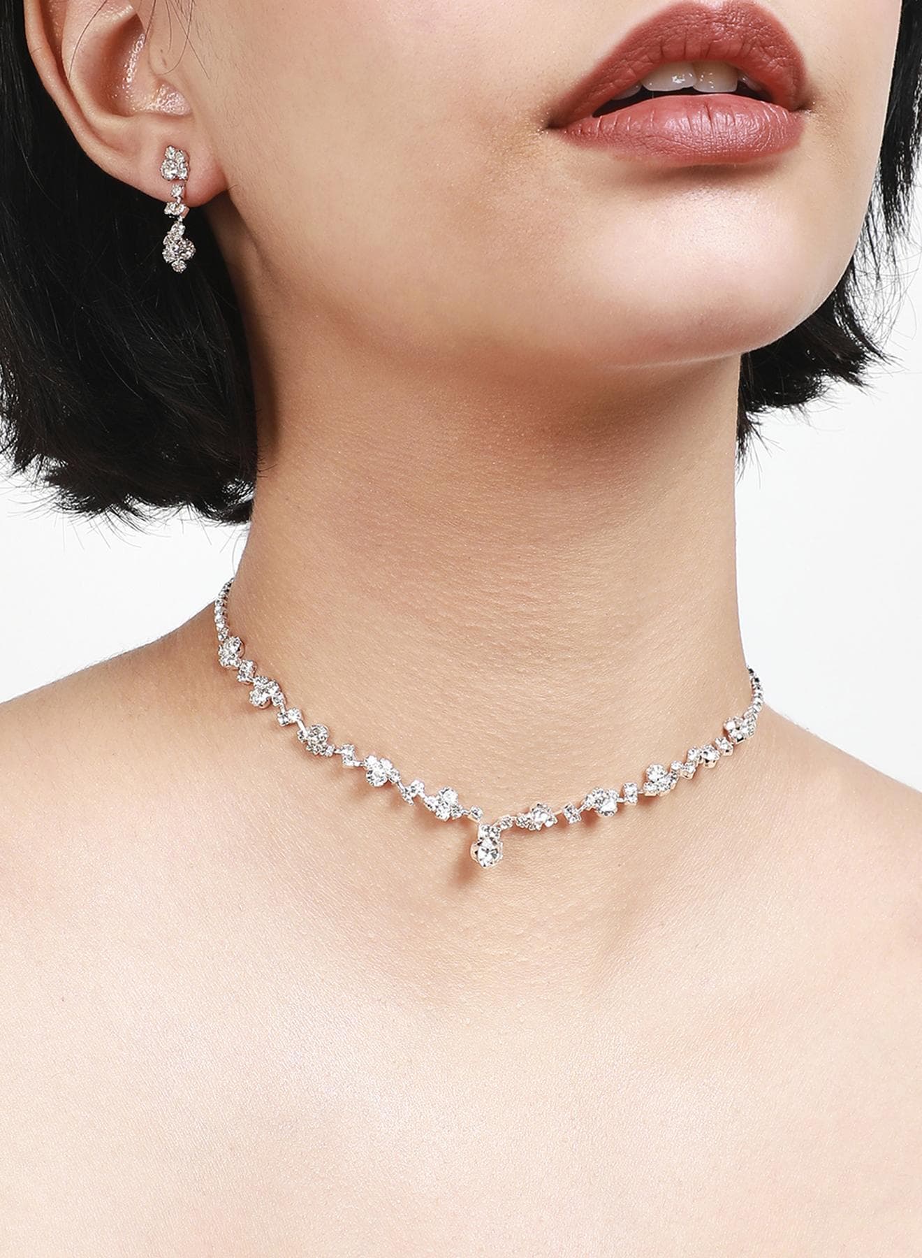 Opulent Stone Artificial Necklace Jewellery